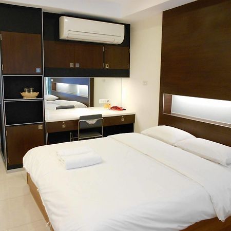 Bb Boutique Mansion Hotel Bangkok Buitenkant foto